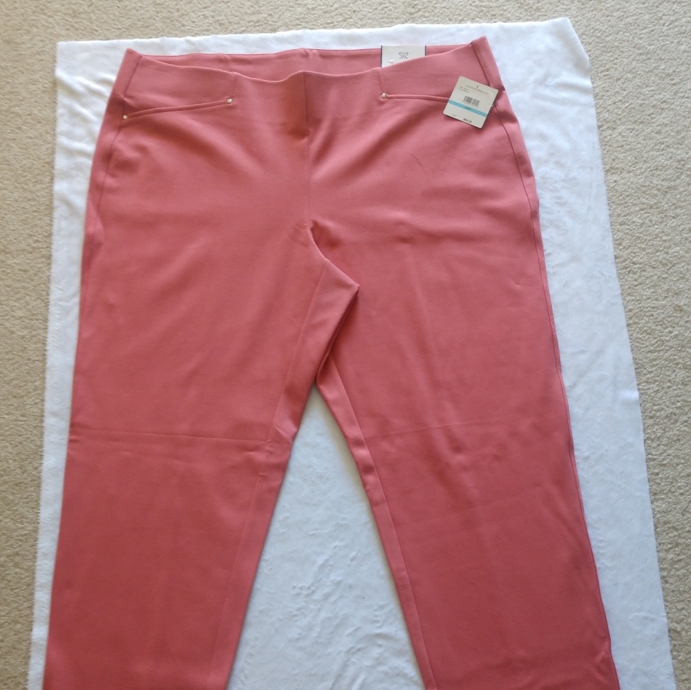 NWT Rafaella Womens Slim Leg Comfort fit Pants-